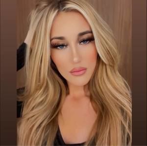 Meet your Posher, Jaded